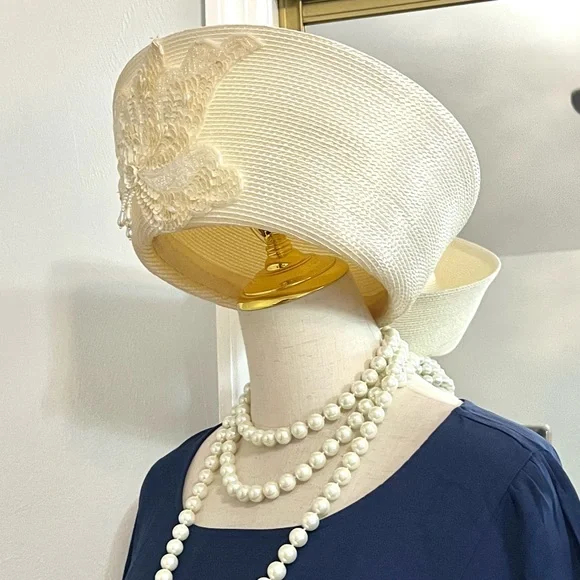 Vintage Ivory Beaded Floral Church Hat | Elegant Derby Sunday Brim,EUC,Size M - Picture 6 of 10